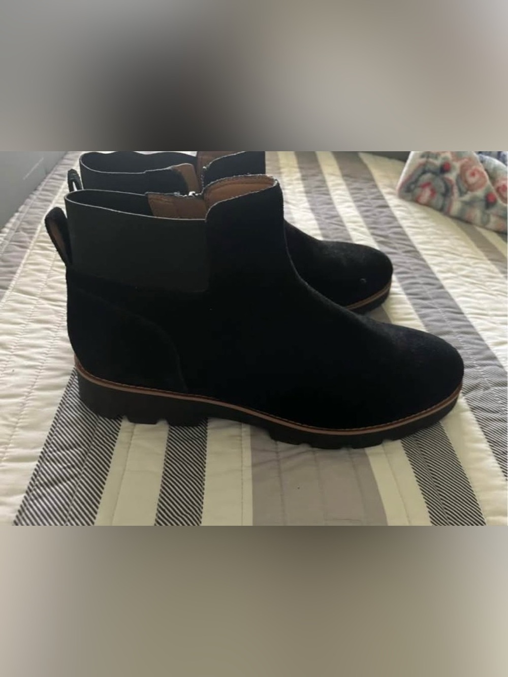New Vionic Woman's Boots BRIONIE Black
Suede 10M